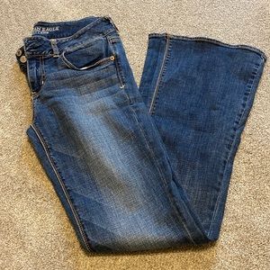 AE artist jeans
